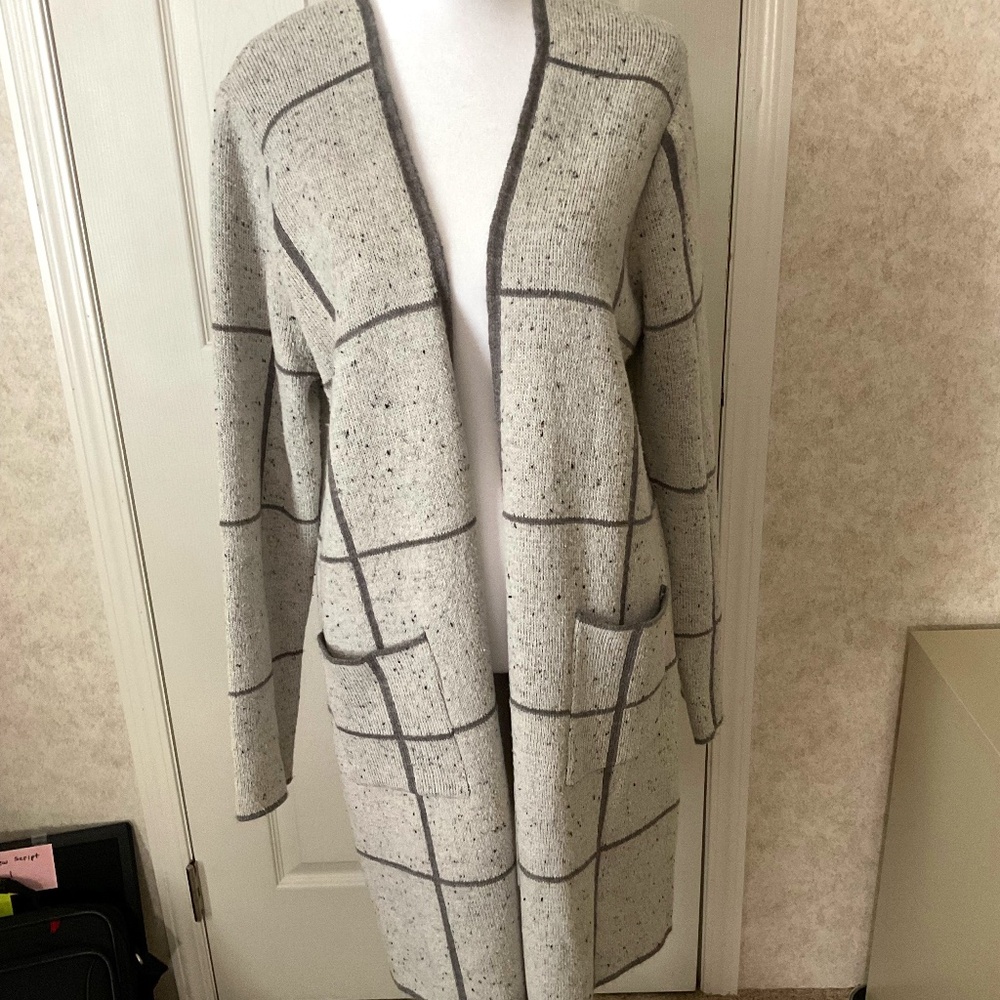 Apt. 9 Light Gray Grid Cardigan